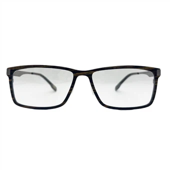 Brillen mit Holzrahmen